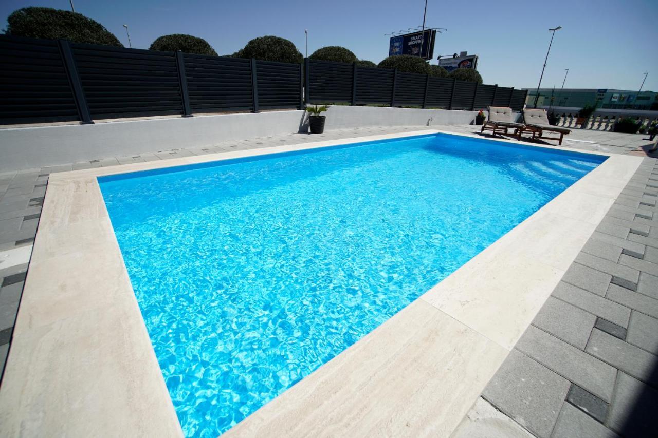 Apartments Lulic Zadar Bagian luar foto