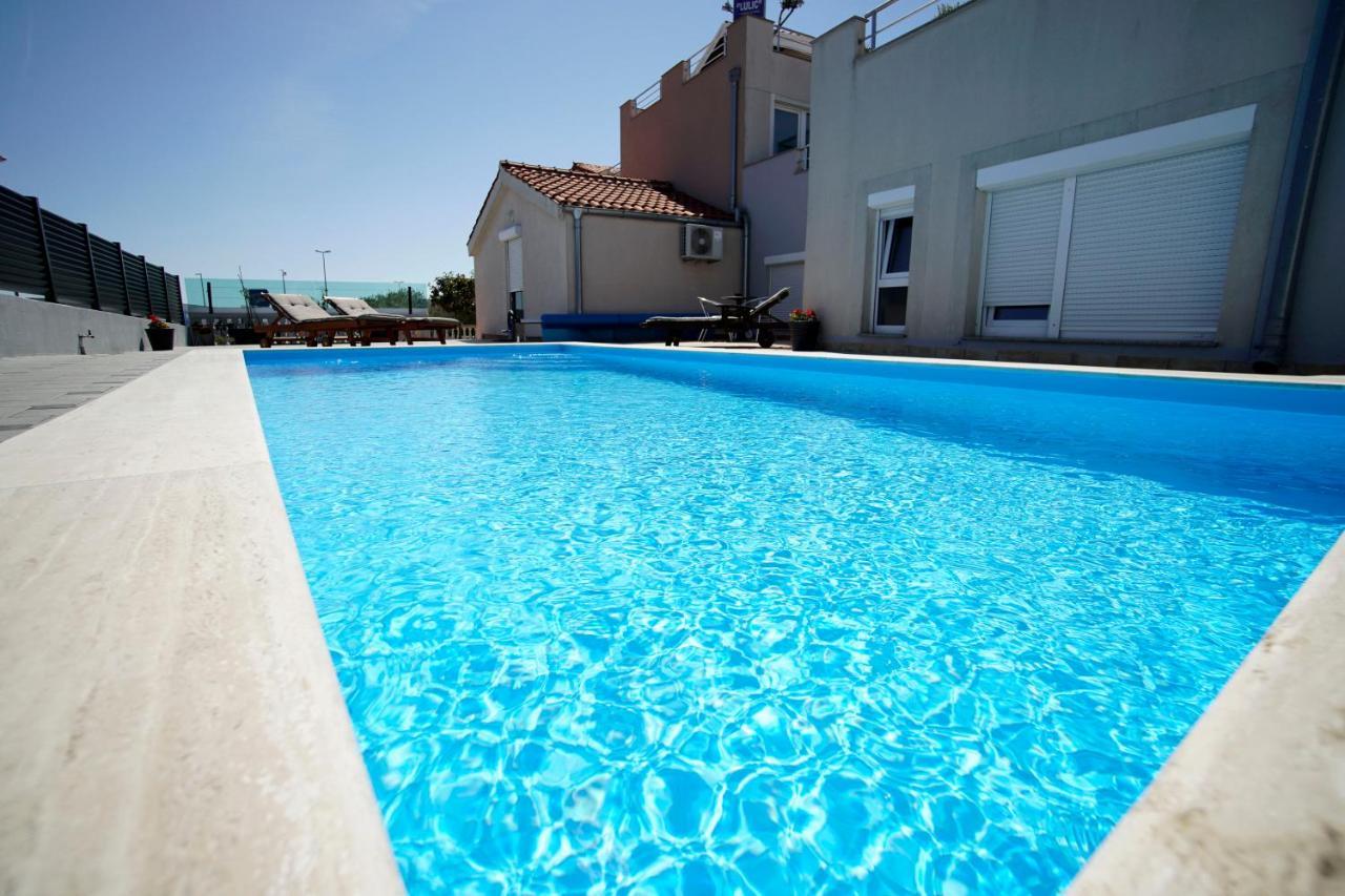 Apartments Lulic Zadar Bagian luar foto