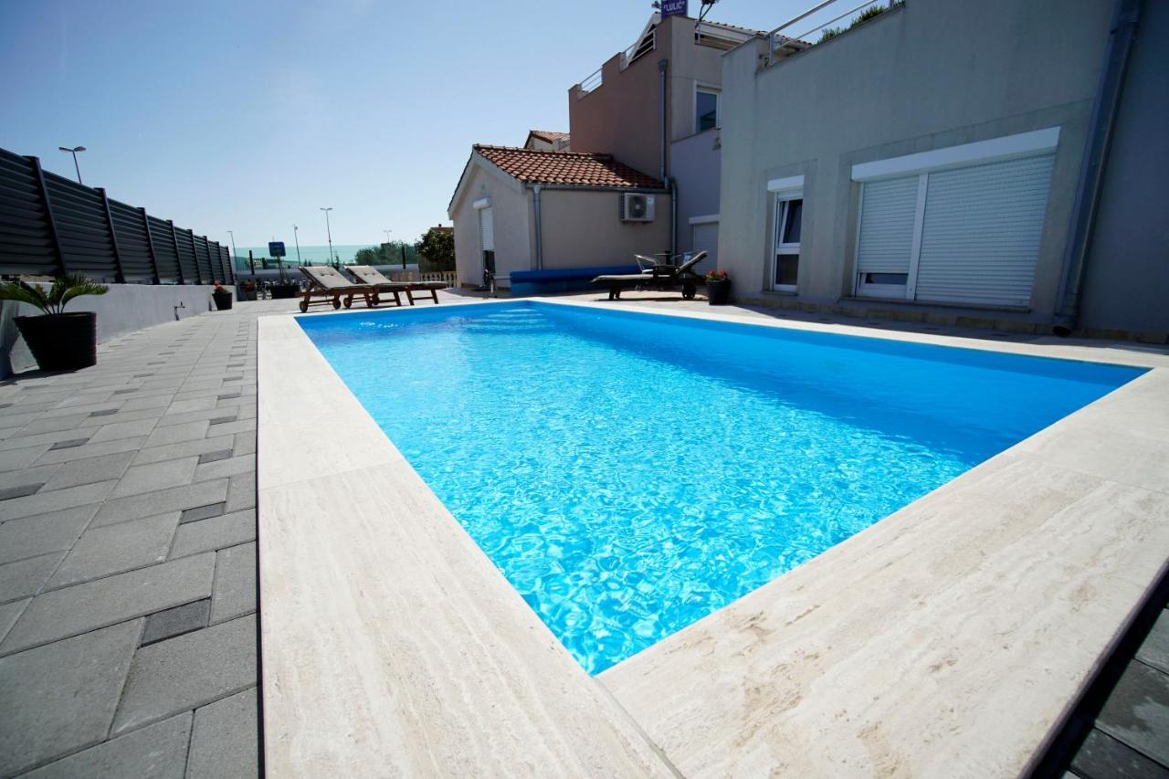 Apartments Lulic Zadar Bagian luar foto