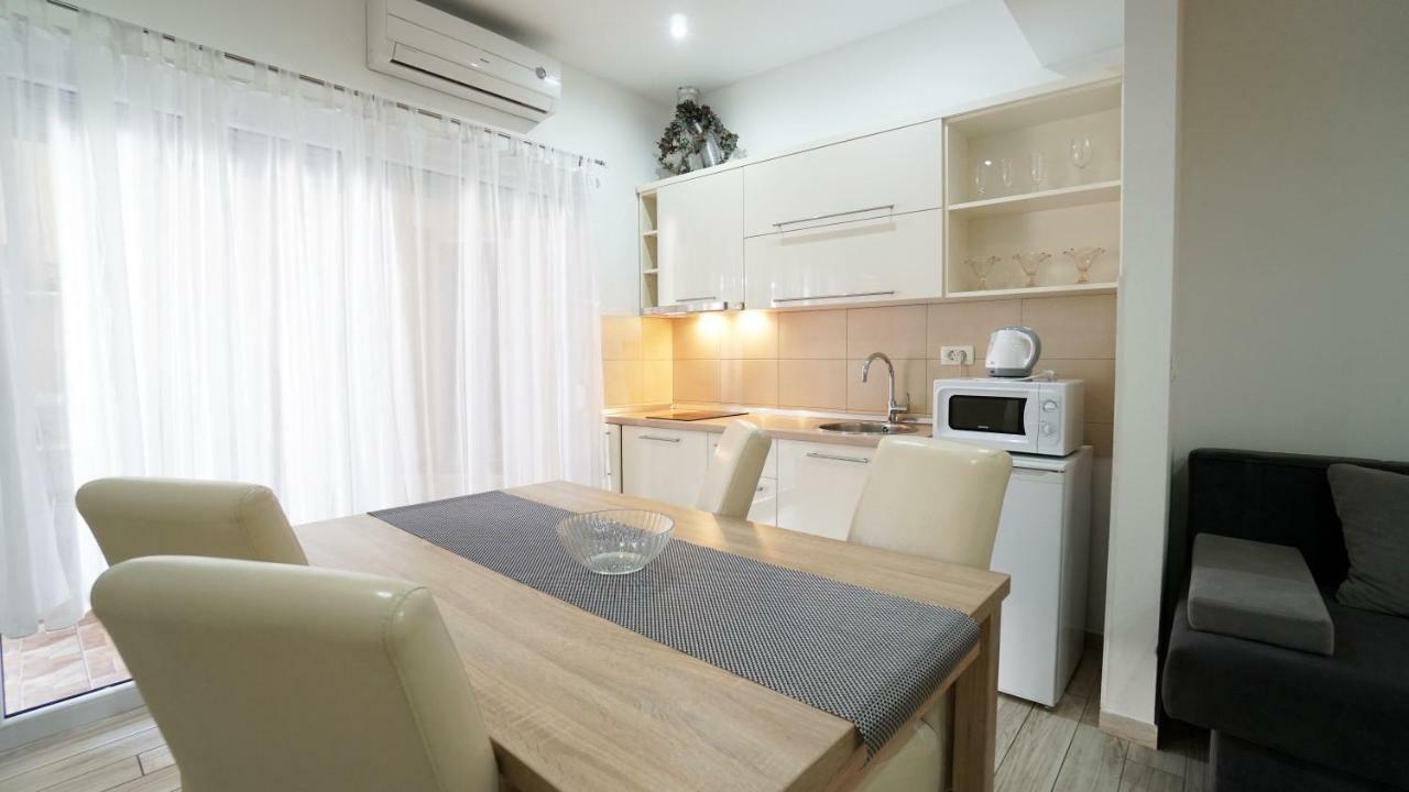 Apartments Lulic Zadar Bagian luar foto